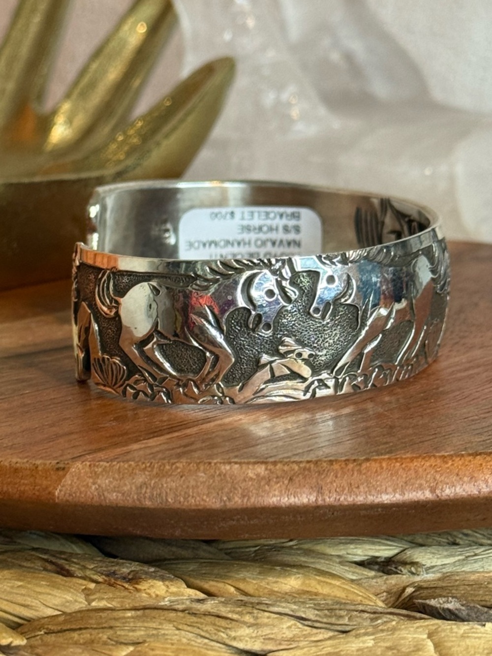 Lloyd Becenti Navajo Handmade Storyteller Horse Bracelet Cuff - Picture 7 of 14